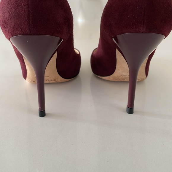 Jimmy Choo Burgundy Suede Pump w/ Patent Leather Heel - Picture 9 of 14